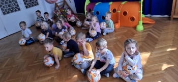 4c64a62f-1456-4dc4-912d-7ae73c7958ab