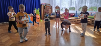 e43cf5f5-b404-47c5-9219-9b18b97d5faf