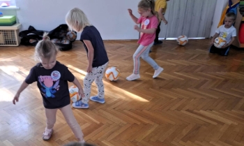 f05b201e-19f3-4871-9d4d-564bfd7432f7