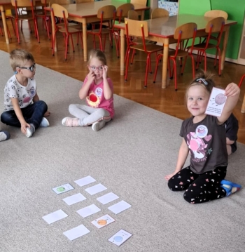 320fc052-415d-4615-ab1b-32c1e1aa3602